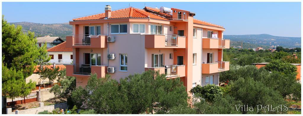 Villa Palas Apartments Rogoznica  Extérieur photo