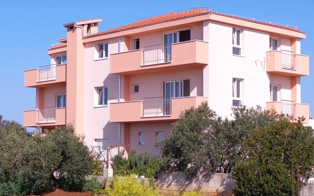 Villa Palas Apartments Rogoznica  Extérieur photo