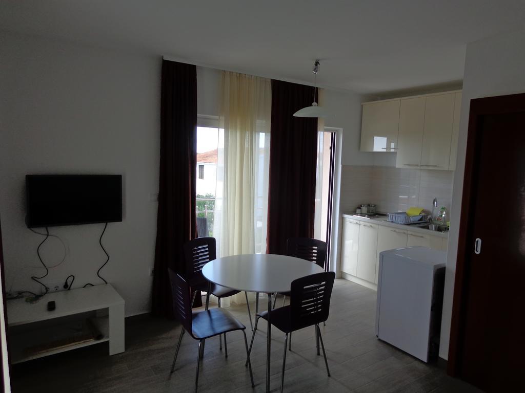 Villa Palas Apartments Rogoznica  Chambre photo