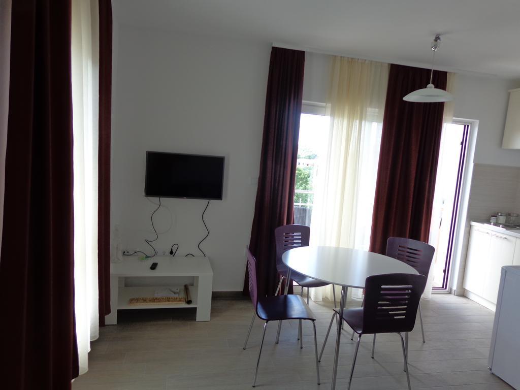 Villa Palas Apartments Rogoznica  Chambre photo